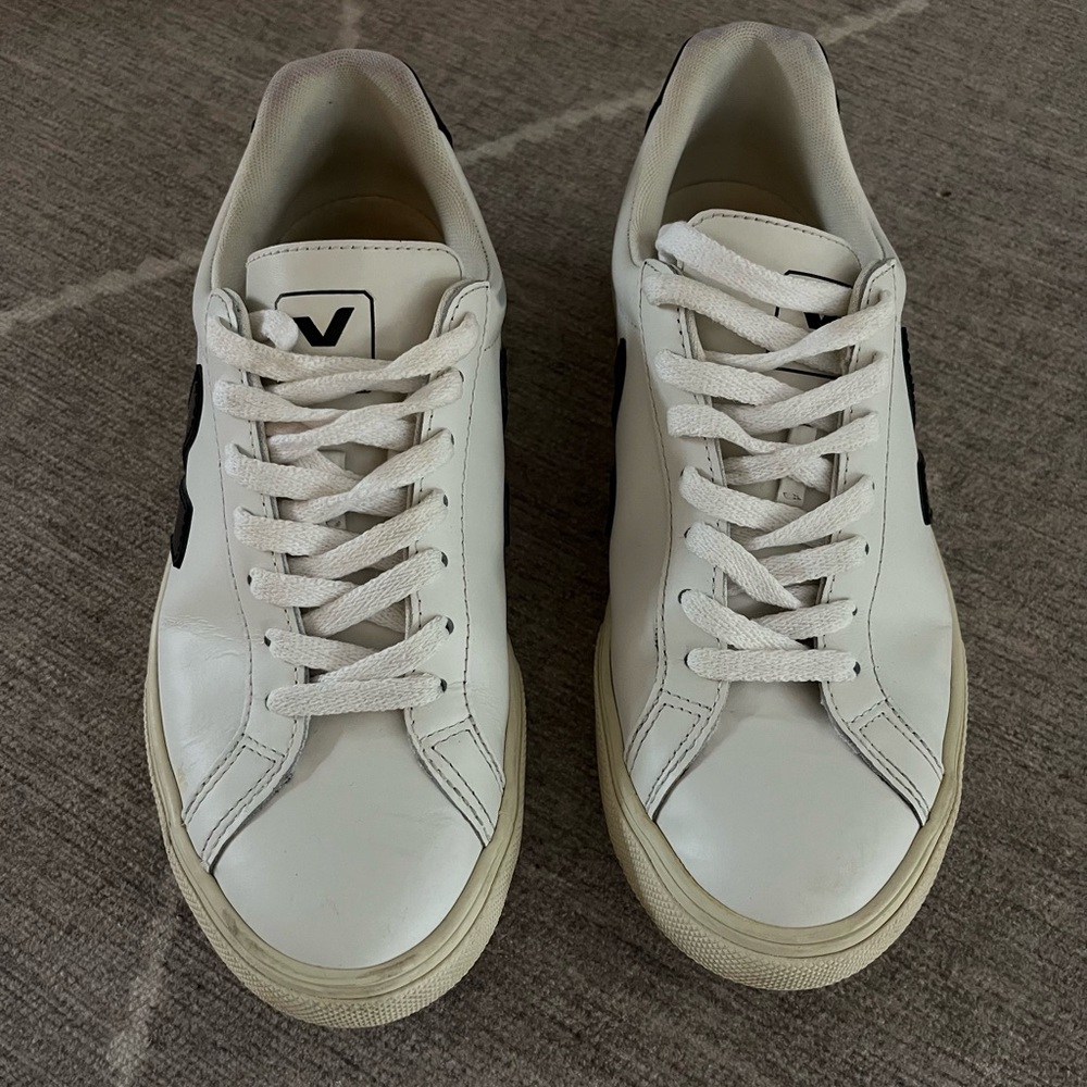 Veja Sneakers
